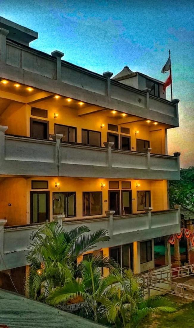 Hotel Malhotra Palace Ujjain Luaran gambar